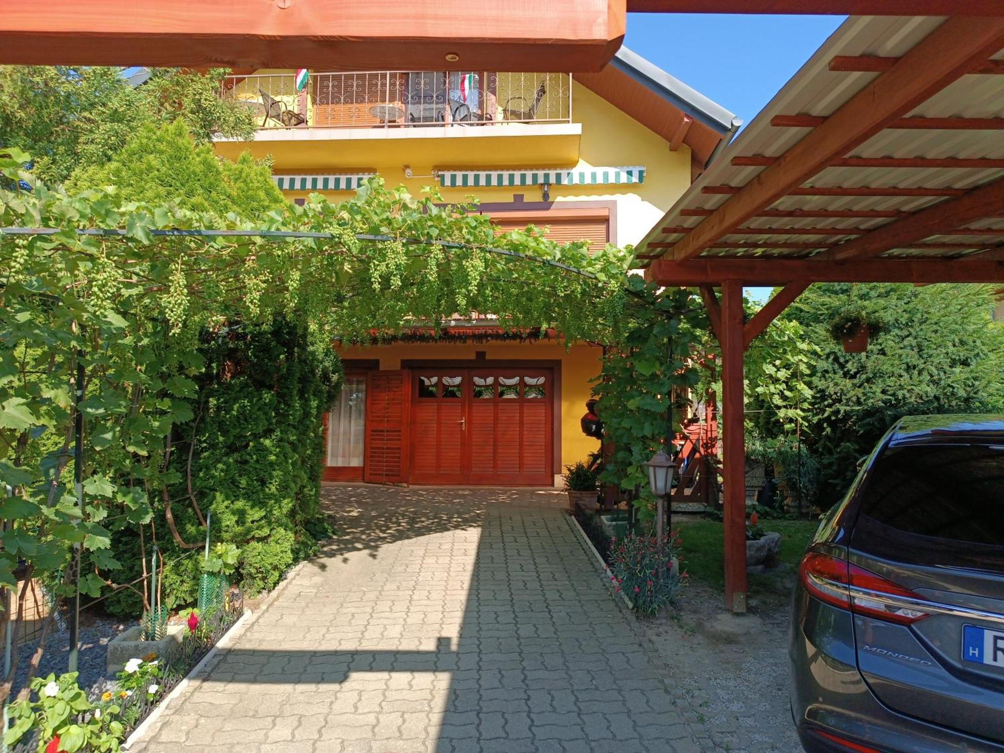 Hotel Anna Ilona Vendeghaz Badacsonytomaj Zewnętrze zdjęcie